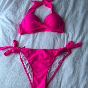 Beachsissi hot pink bikini Medium